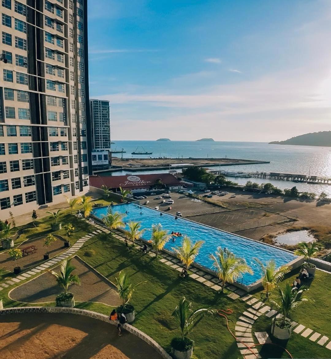 Seaview Luxury Condo Homestay 2Bed 2Bath Jesselton Quay By R2 Residence Kota Kinabalu Extérieur photo